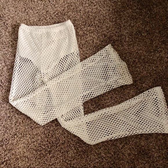 Fashion Nova Flare Beach Pants- S - Picture 4 of 6